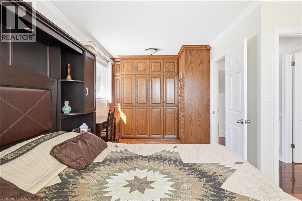 2432 Cyprus Avenue, Burlington, Ontario  L7P 1G6 - Photo 21 - 40872622
