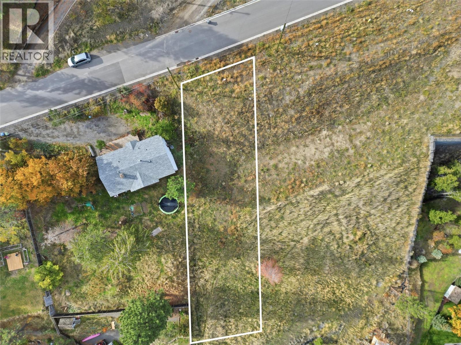 1186 CRESTWOOD Drive