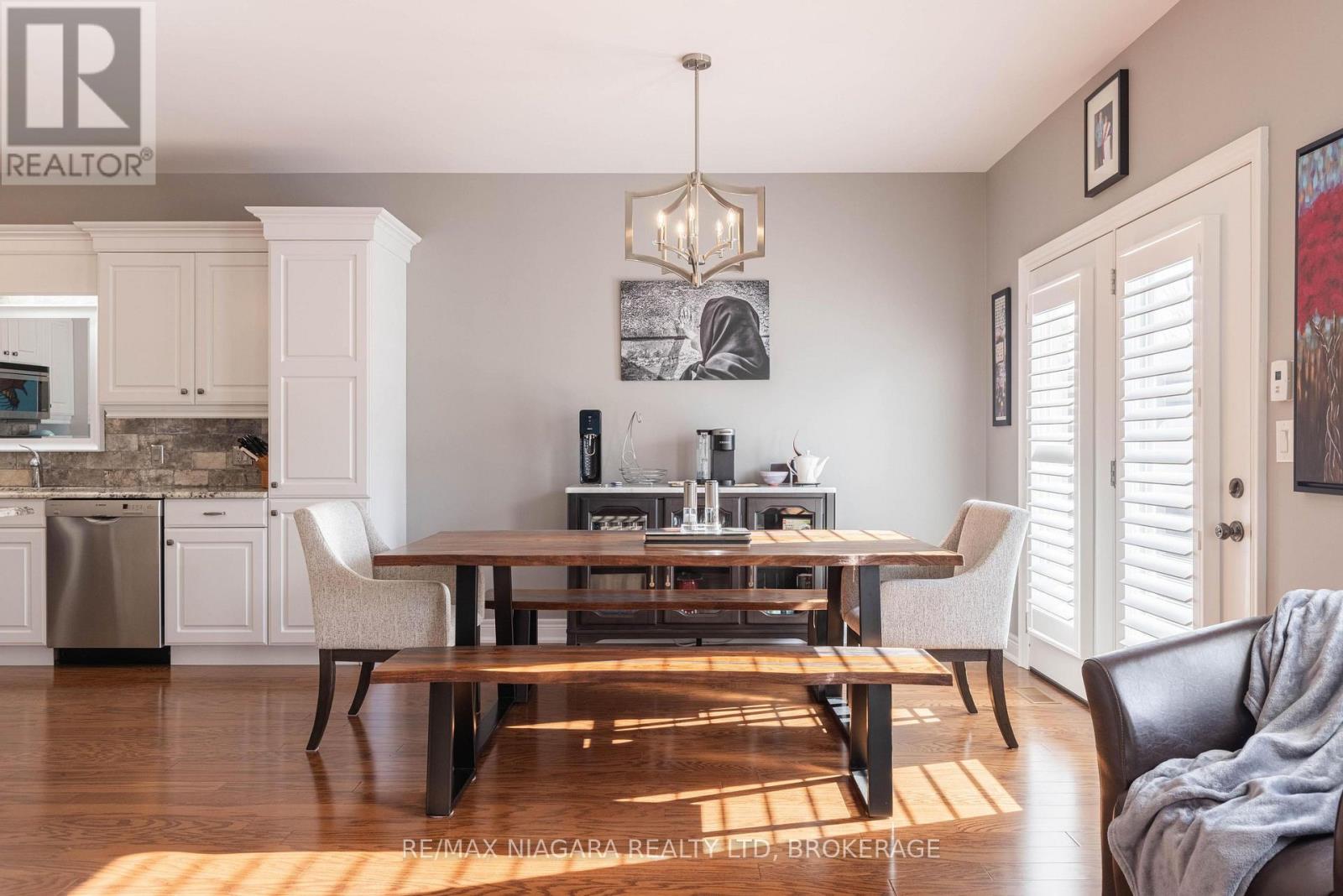 19 Crimson Drive, Niagara-On-The-Lake (St. Davids), Ontario  L0S 1J1 - Photo 11 - X14100268