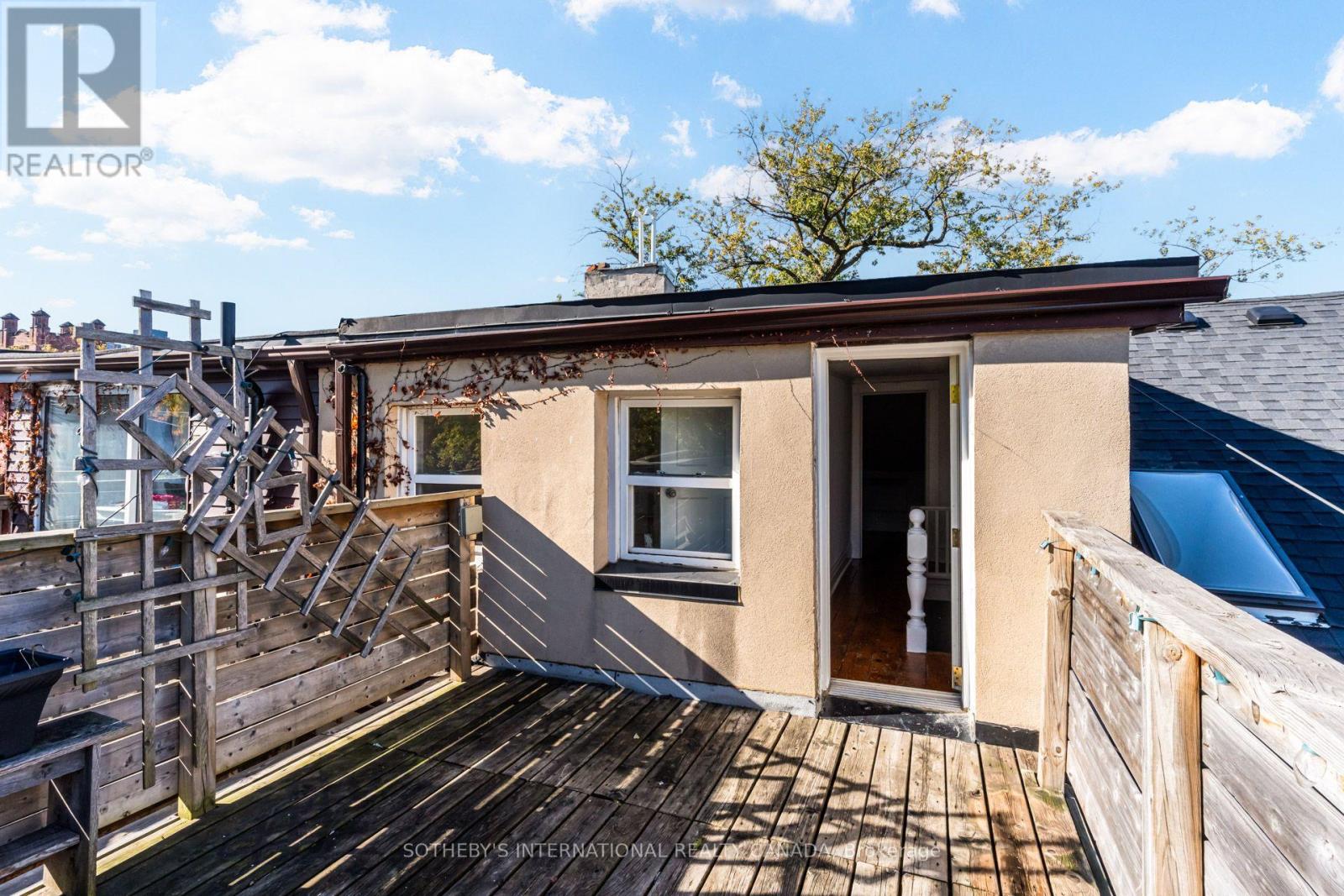 13 Euclid Avenue, Toronto, Ontario  M6J 2J5 - Photo 27 - C14099956