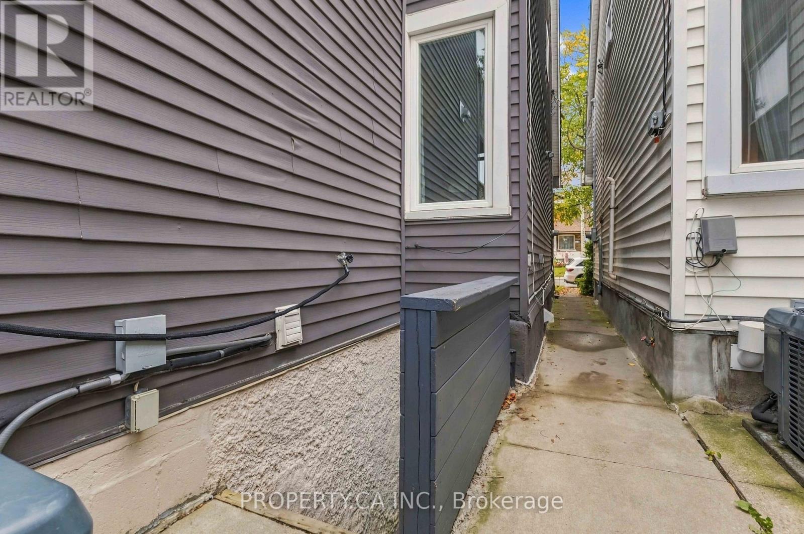 Bsmt - 175 Coleman Avenue, Toronto, Ontario  M4C 1P9 - Photo 27 - E14100252
