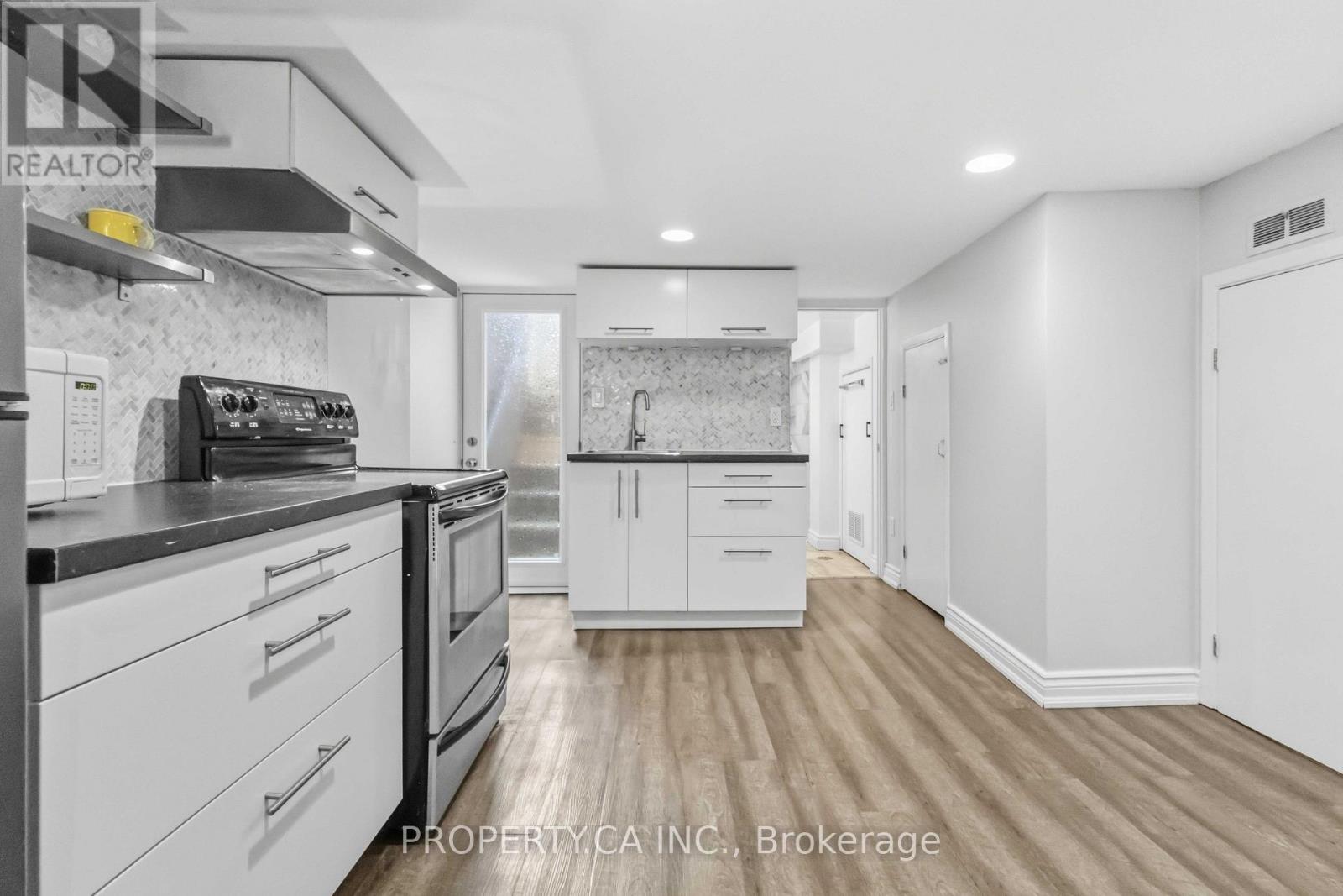 Bsmt - 175 Coleman Avenue, Toronto, Ontario  M4C 1P9 - Photo 6 - E14100252