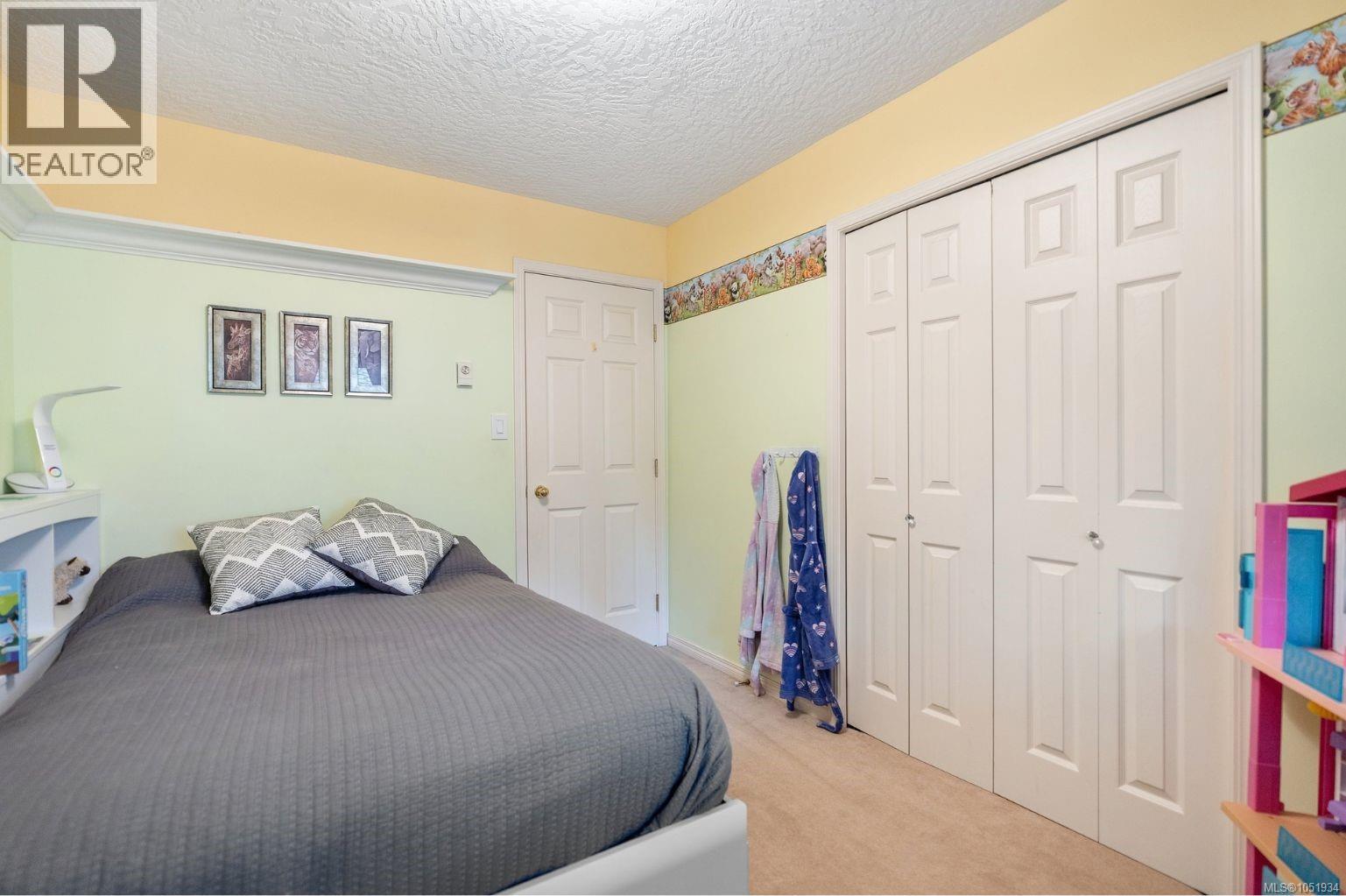 1280 Oakmount Rd