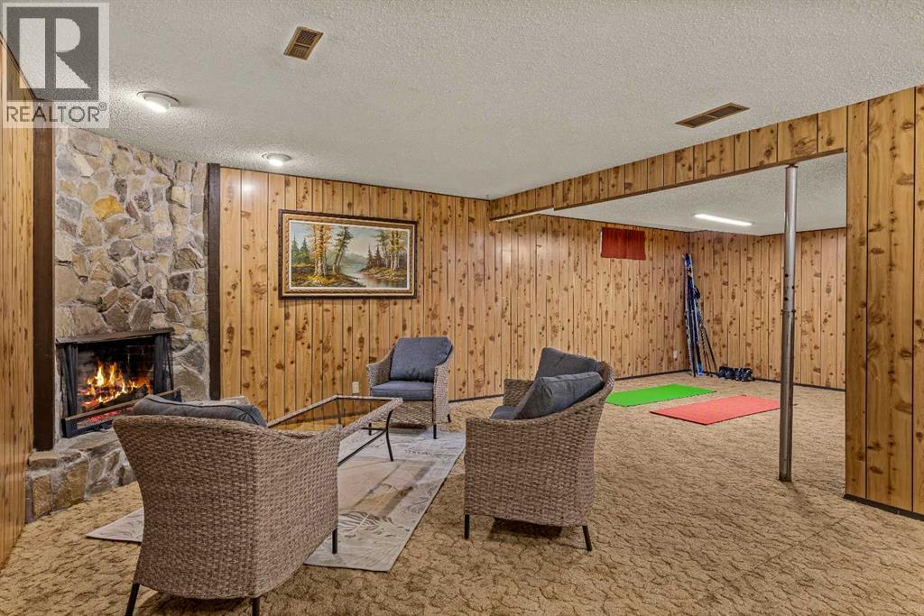 32 Mount Peechee Place