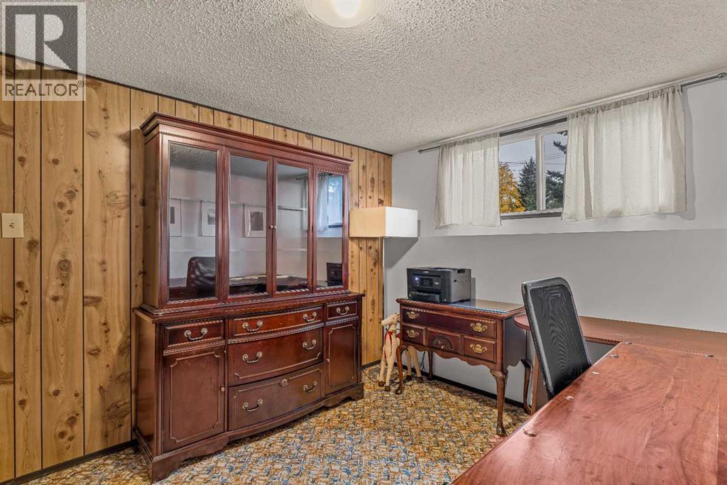 32 Mount Peechee Place
