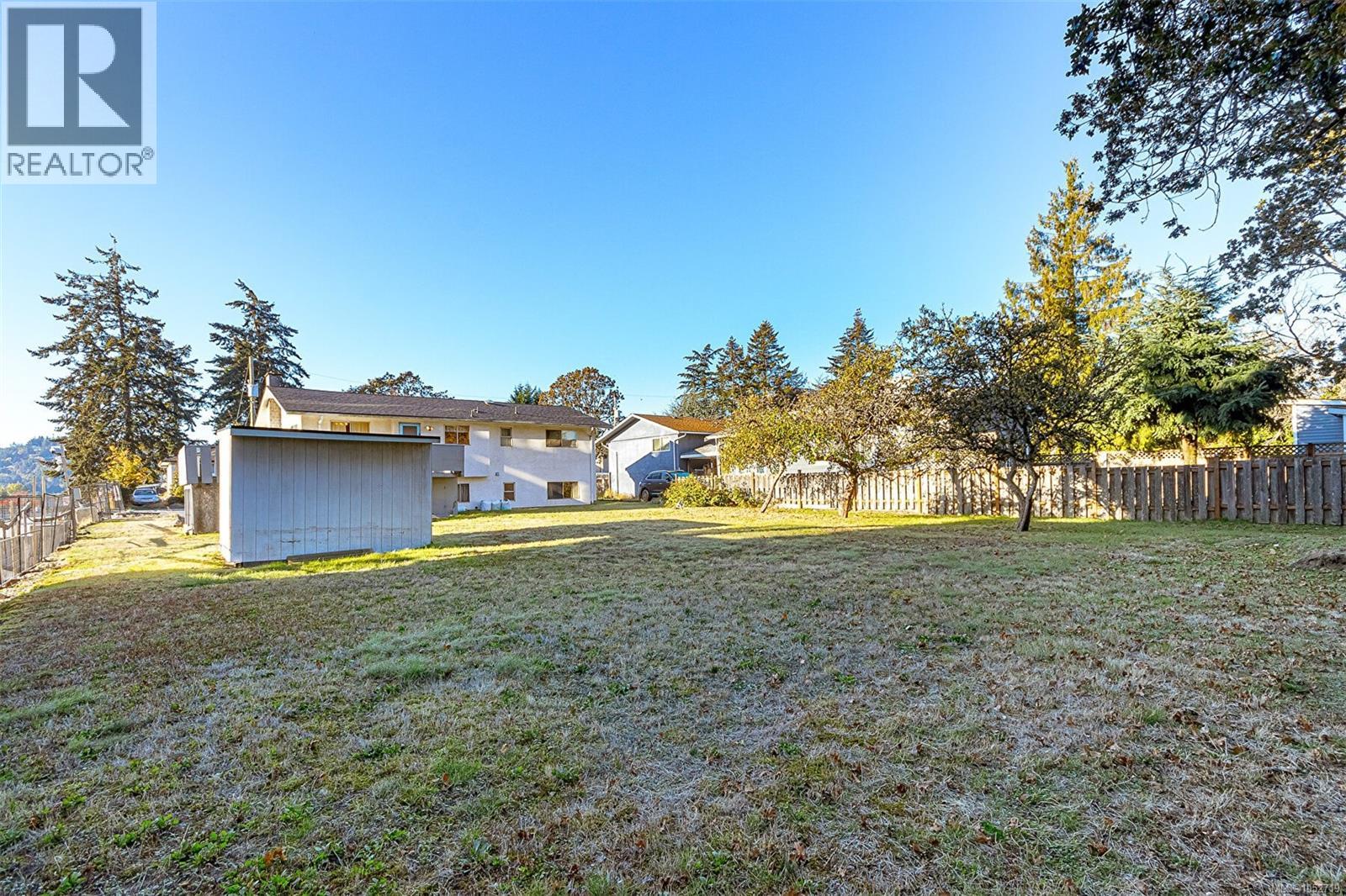 772 Revilo Pl