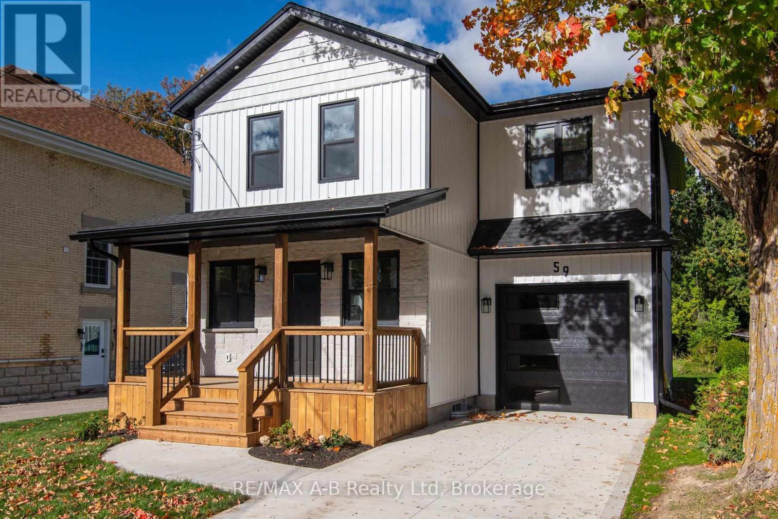 59 PRINCESS STREET, Stratford, Ontario
