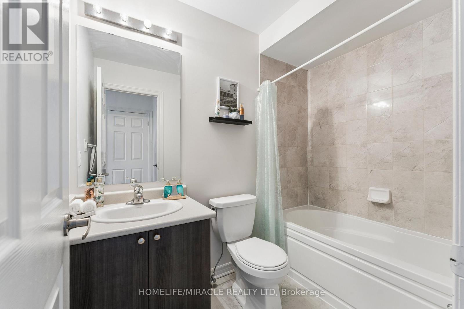 144 - 200 Veterans Drive, Brampton (Northwest Brampton), Ontario  L7A 4S6 - Photo 17 - W14100284