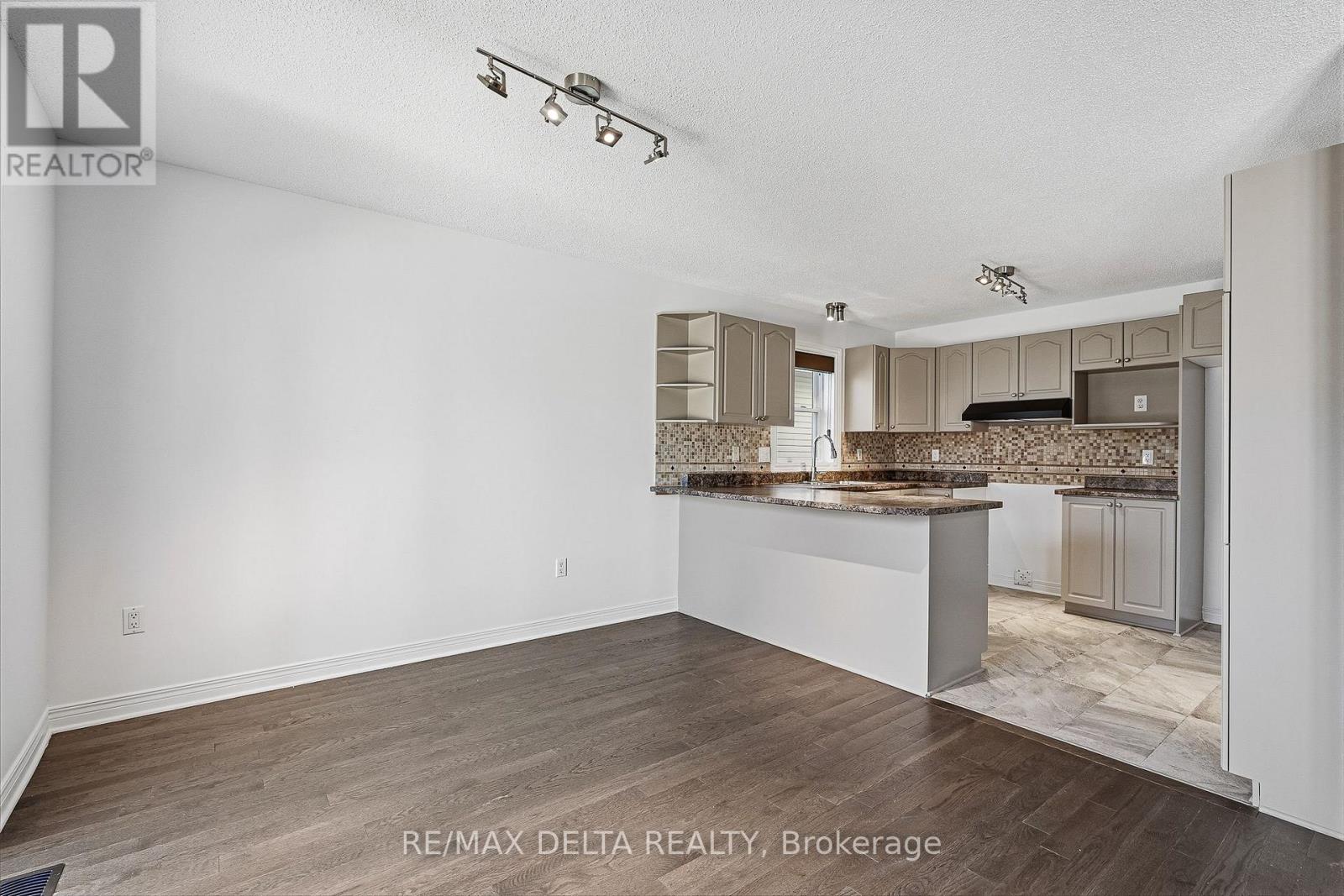 202 Sandra Crescent, Clarence-Rockland, Ontario  K4K 1R9 - Photo 12 - X14098370