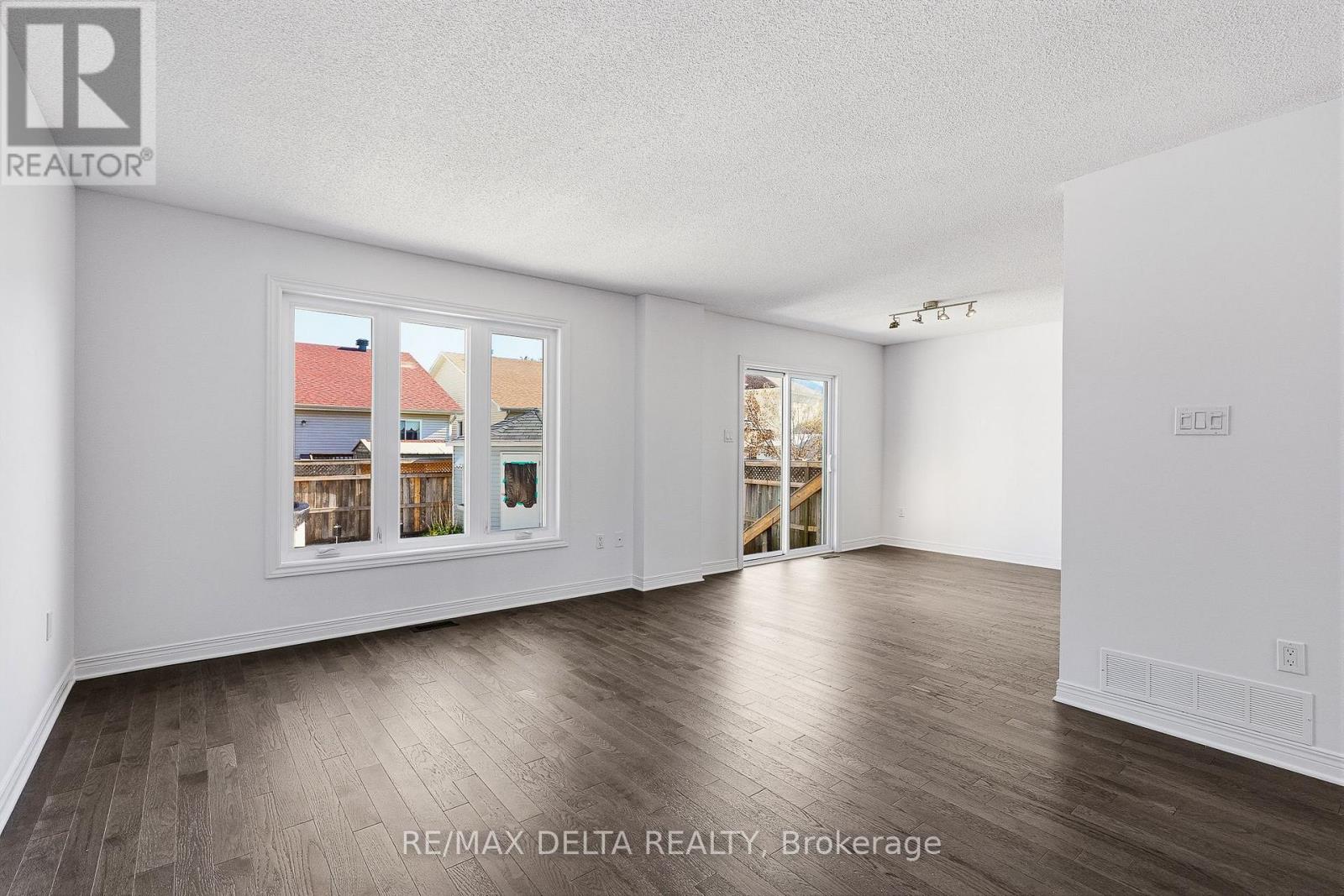 202 Sandra Crescent, Clarence-Rockland, Ontario  K4K 1R9 - Photo 8 - X14098370