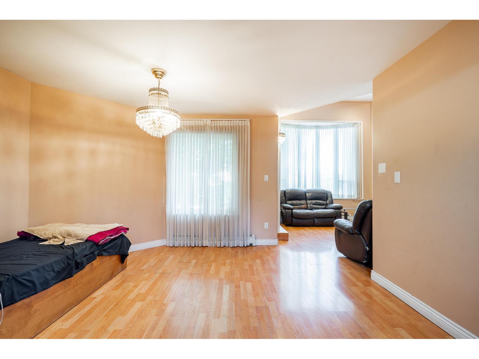 13107 74 AVENUE