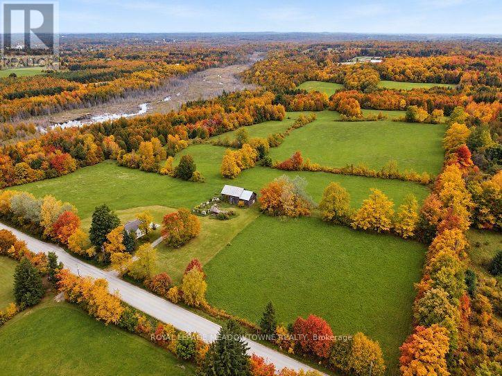 13489 Fourth Line Nassagaweya, Milton, Ontario  N0B 2K0 - Photo 3 - W13441158