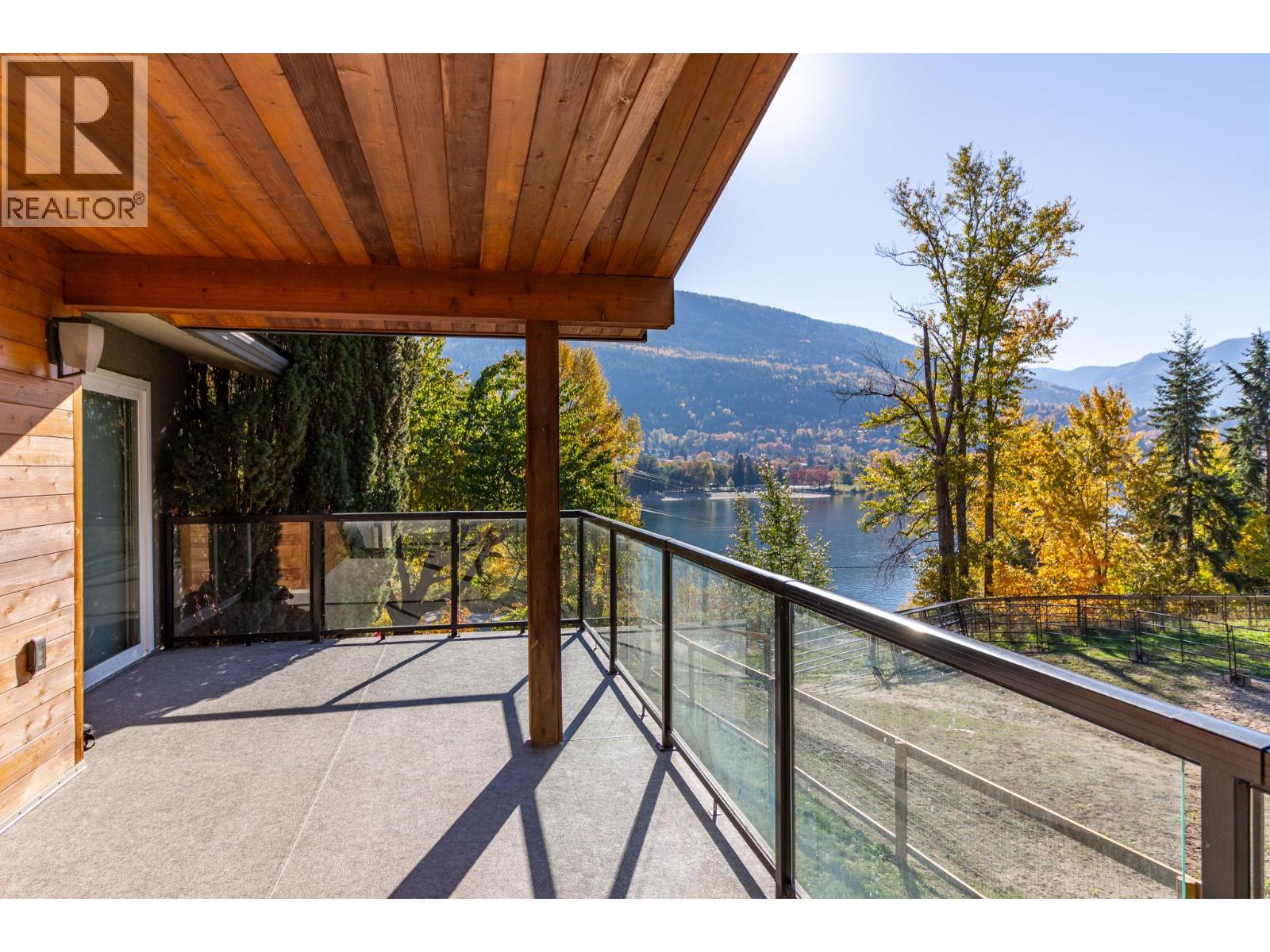 633 Jorgensen Road, Nelson, British Columbia