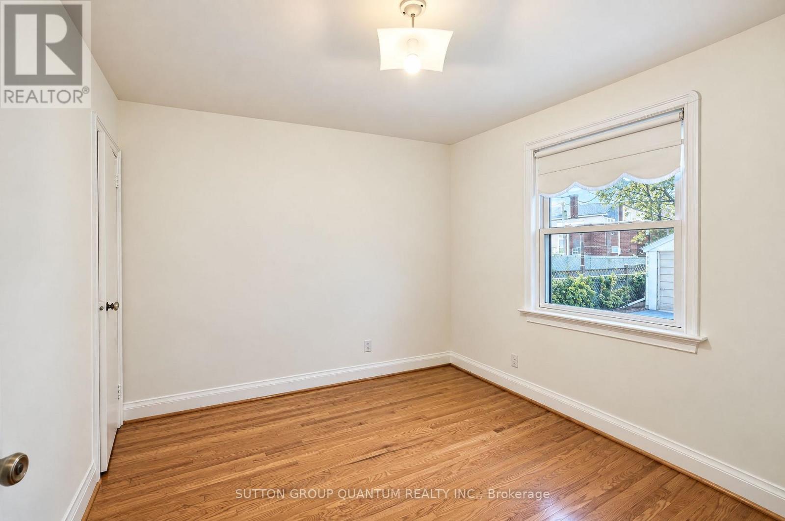 74 Cannon Road, Toronto, Ontario  M8Y 1S1 - Photo 26 - W13879430