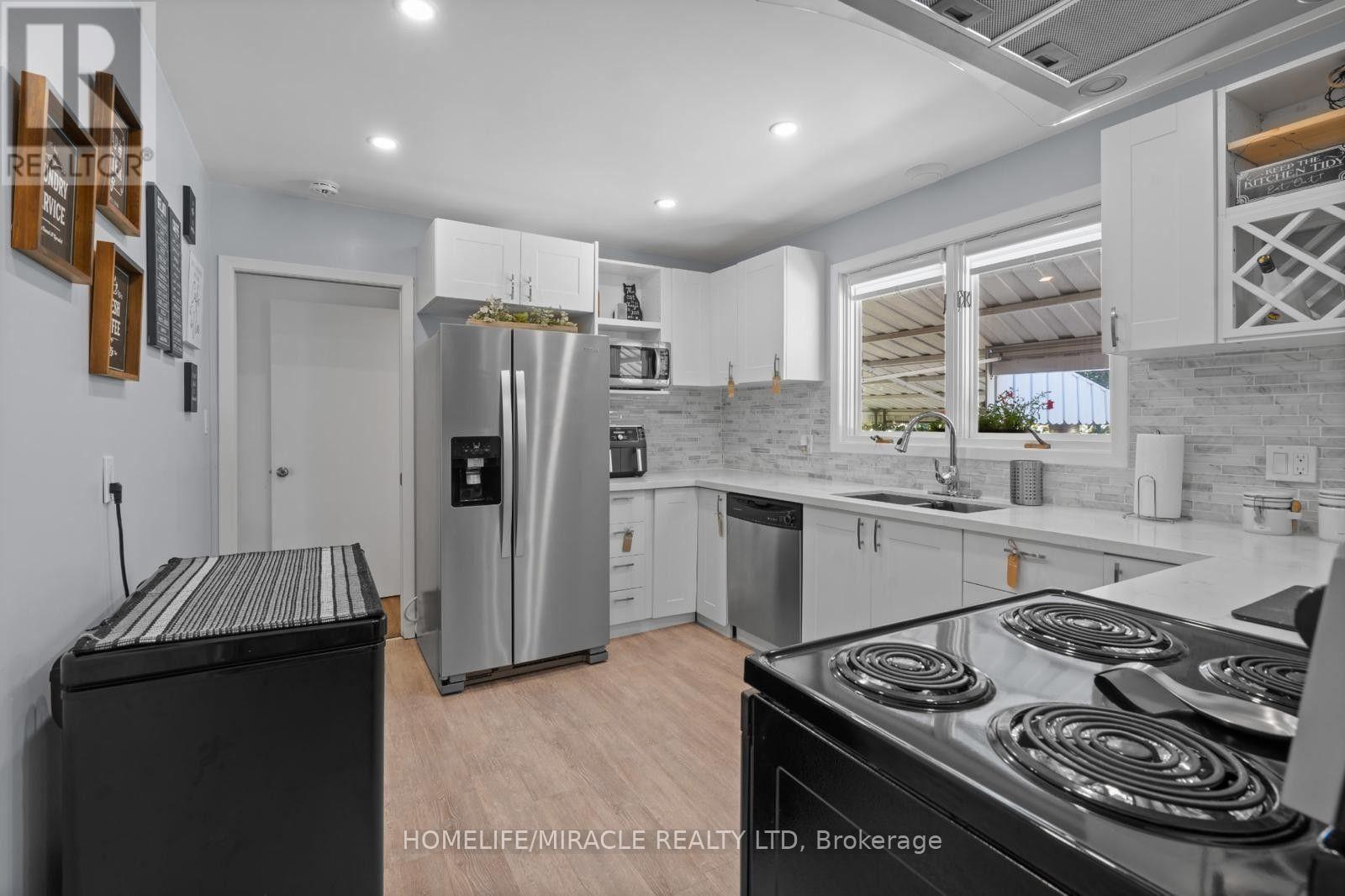 6495 Dorchester Road, Niagara Falls, Ontario  L2G 5T6 - Photo 6 - X13757790