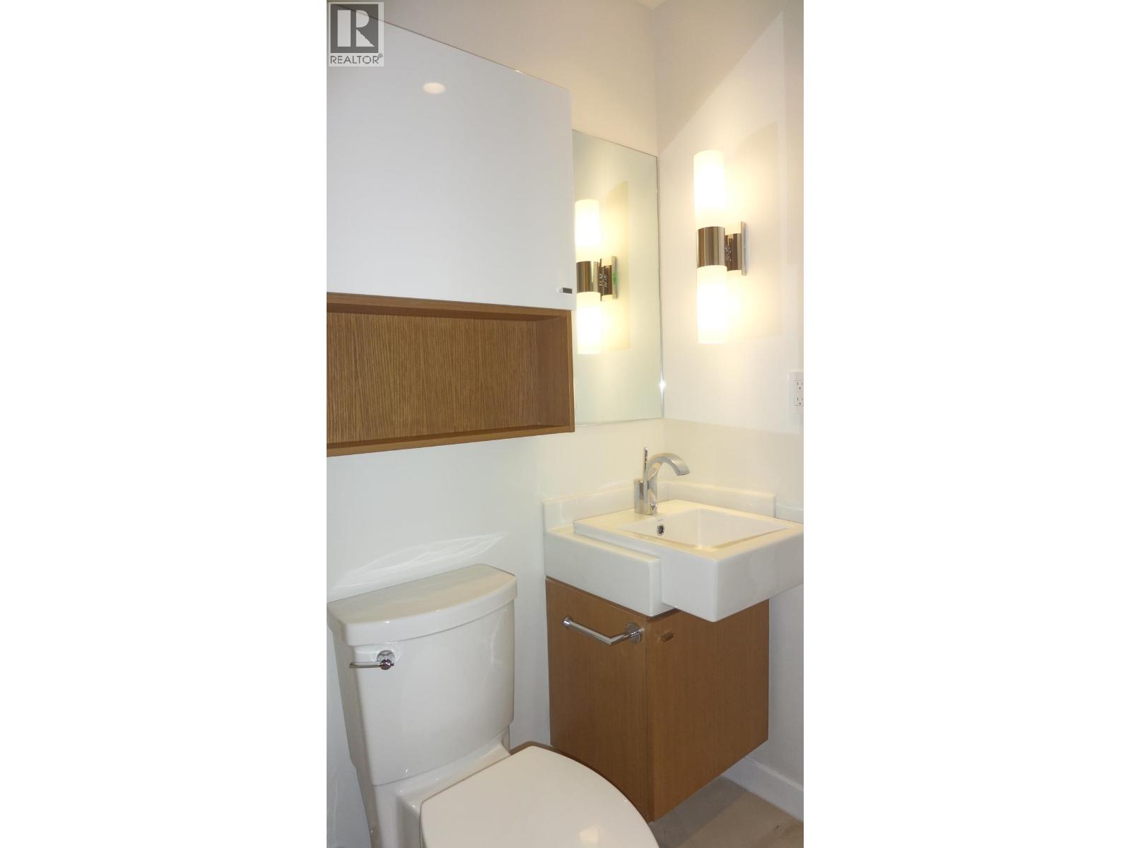 400 768 Arthur Erickson Place, West Vancouver, British Columbia  V7T 0B6 - Photo 15 - R3177219