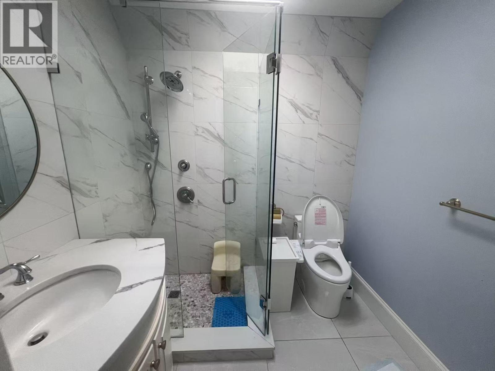 Upstairs 1310 Tyrol Road, West Vancouver, British Columbia  V7S 2L6 - Photo 11 - R3177232