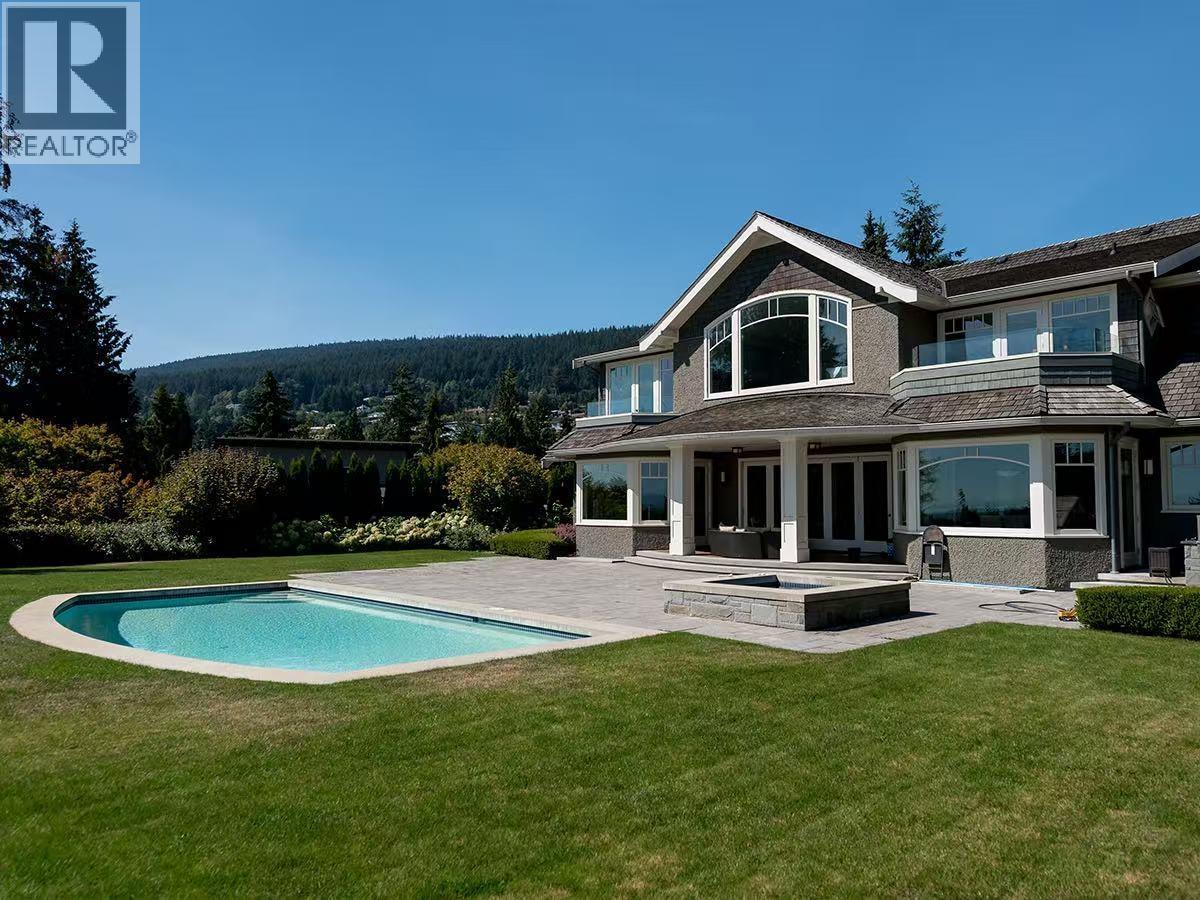 1028 GROVELAND PLACE, west vancouver, British Columbia