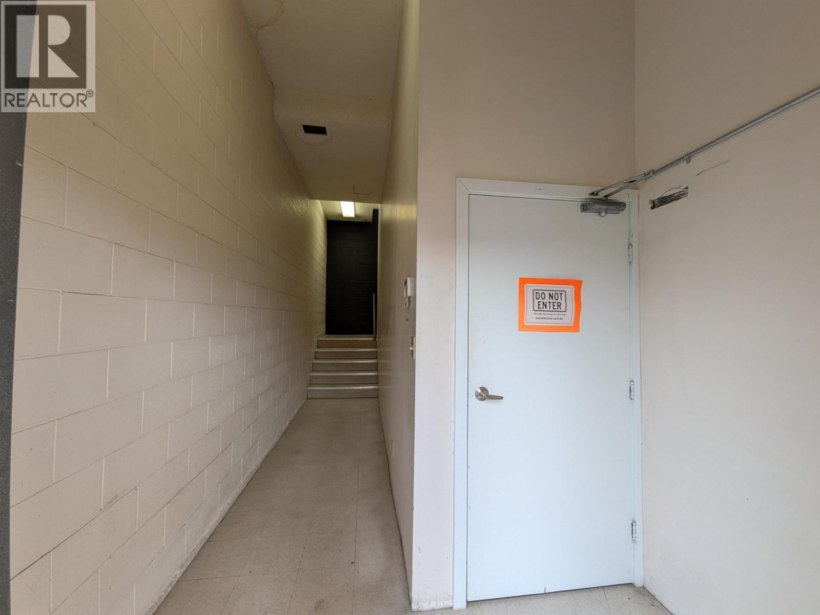 5291 Imperial Street, Burnaby, British Columbia  V5J 1E5 - Photo 3 - C8082971