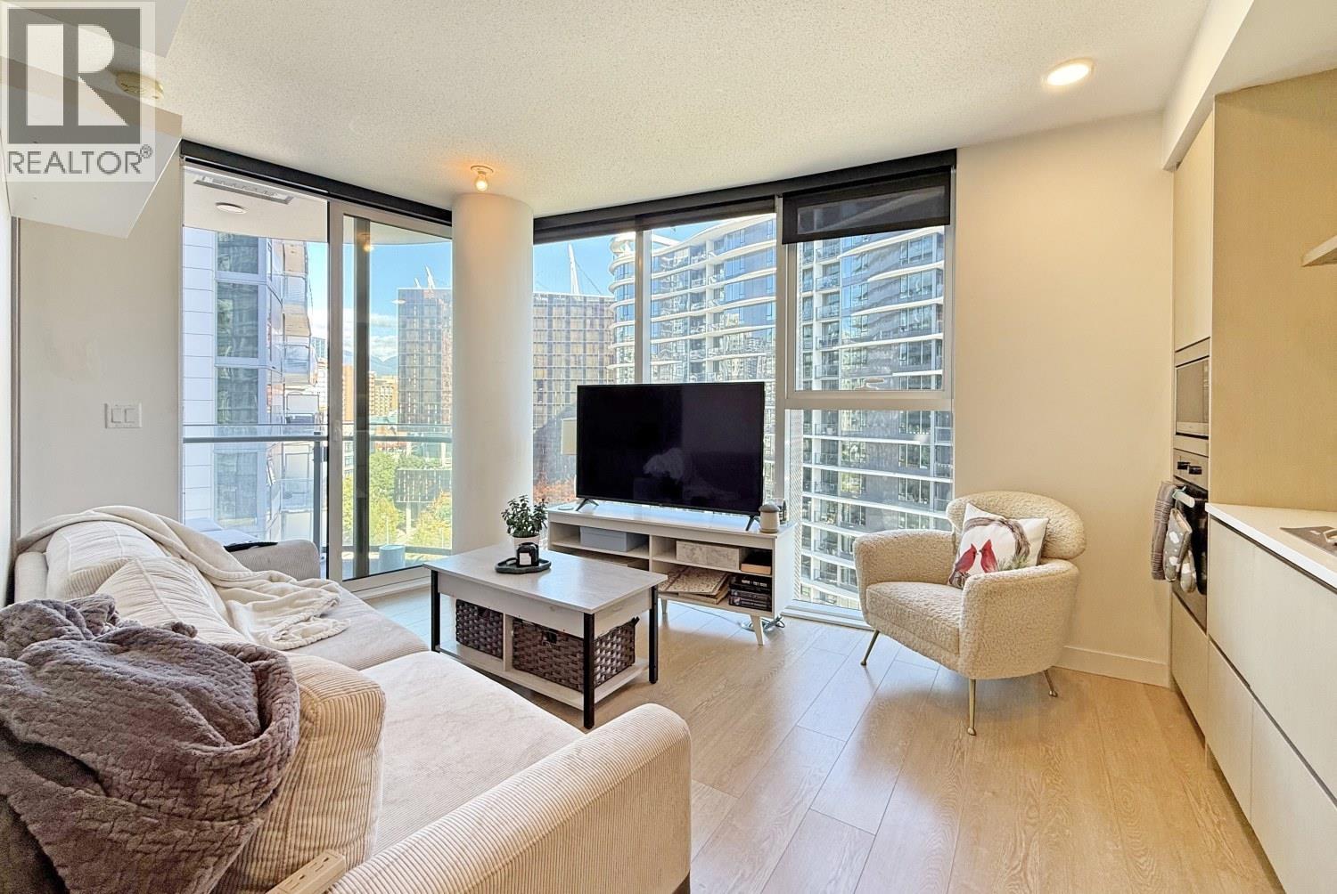 1181 87 Nelson Street, Vancouver, British Columbia  V6Z 0E8 - Photo 4 - R3176996