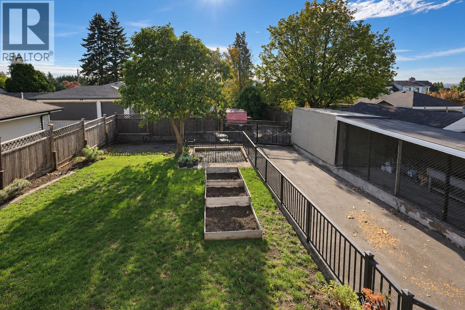 1930 Edinburgh Street, New Westminster, British Columbia  V3M 2X5 - Photo 23 - R3172515