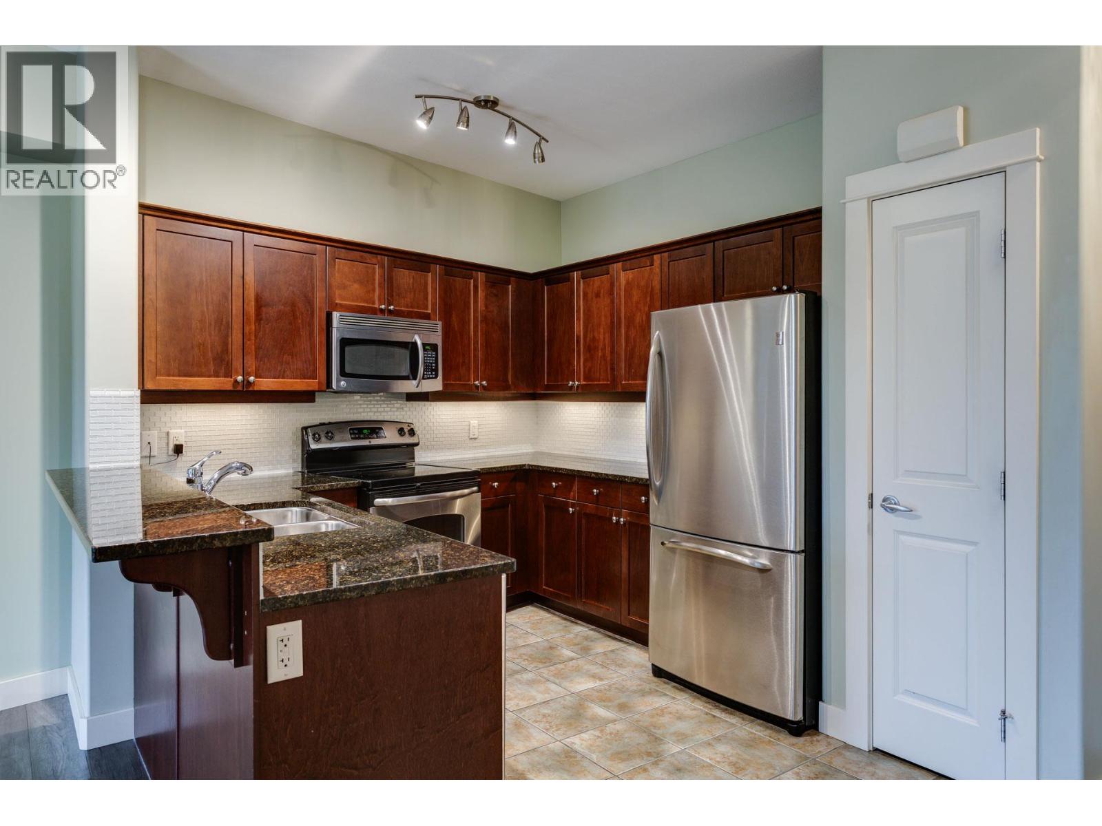 2611 Stillwater Way Unit# 219, Lake Country, British Columbia  V4V 2R3 - Photo 3 - 10404119