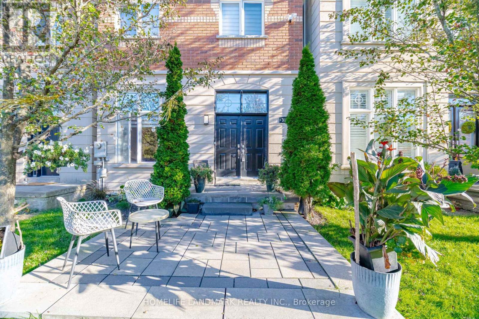 3184 Eclipse Avenue, Mississauga, Ontario  L5M 7X1 - Photo 2 - W14100346