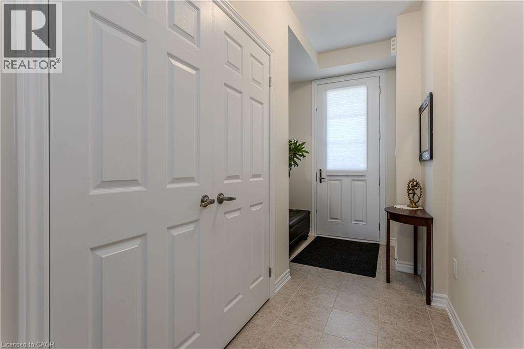 1402 Almonte Drive, Burlington, Ontario  L7P 0V8 - Photo 14 - 40872578