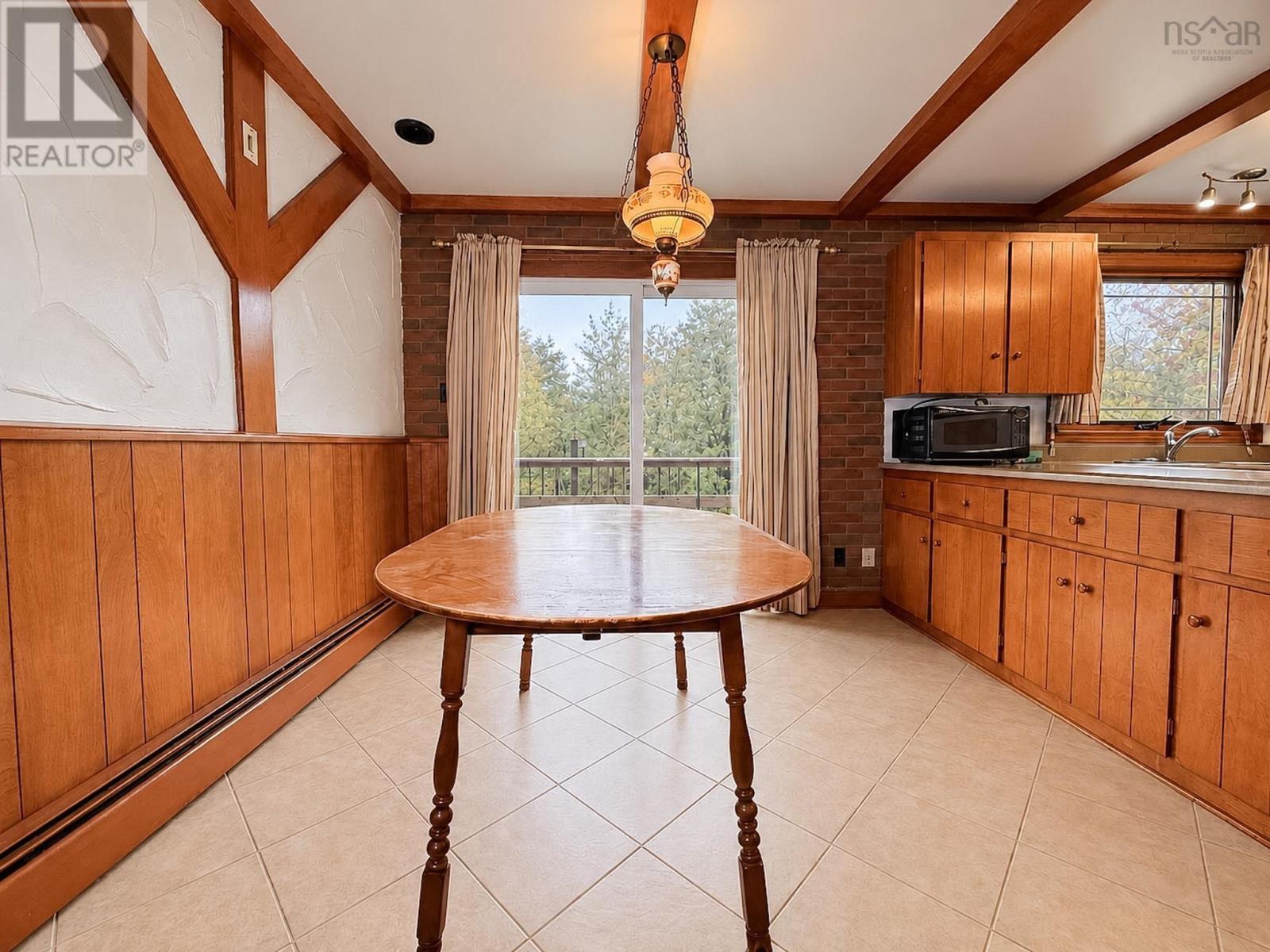 15 Lynnbrook Drive, Westmount, Nova Scotia  B1R 1R2 - Photo 15 - 202626259