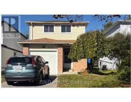 147 BURNS CIRCLE, Barrie, Ontario