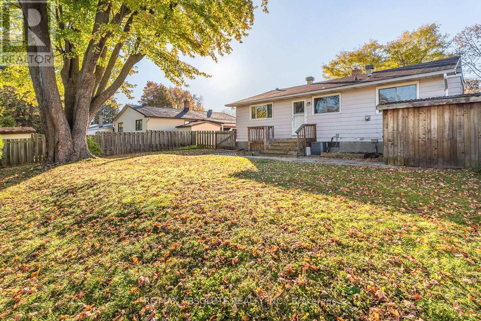 2166 Monson Crescent, Ottawa, Ontario  K1J 6A8 - Photo 32 - X14081376