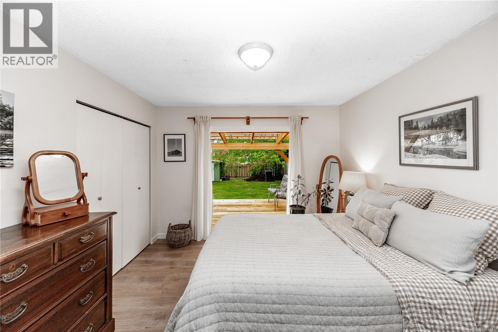 133 Hilchey Rd