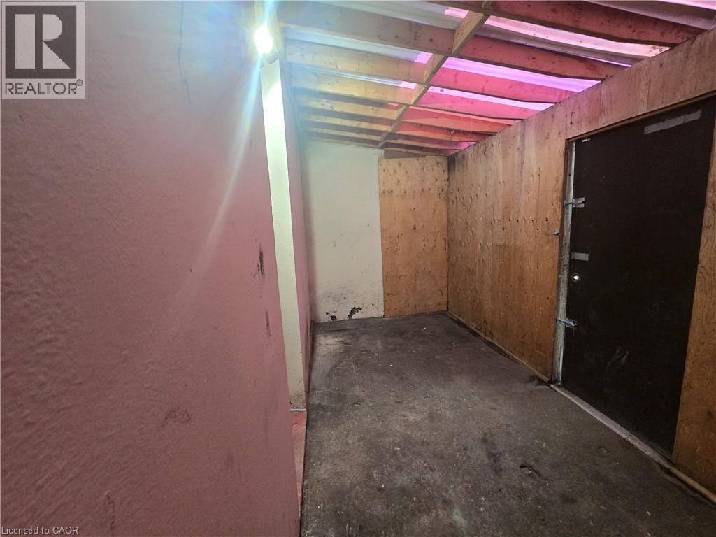 693 Hamilton Road, London, Ontario  N5Z 1T5 - Photo 13 - 40870513