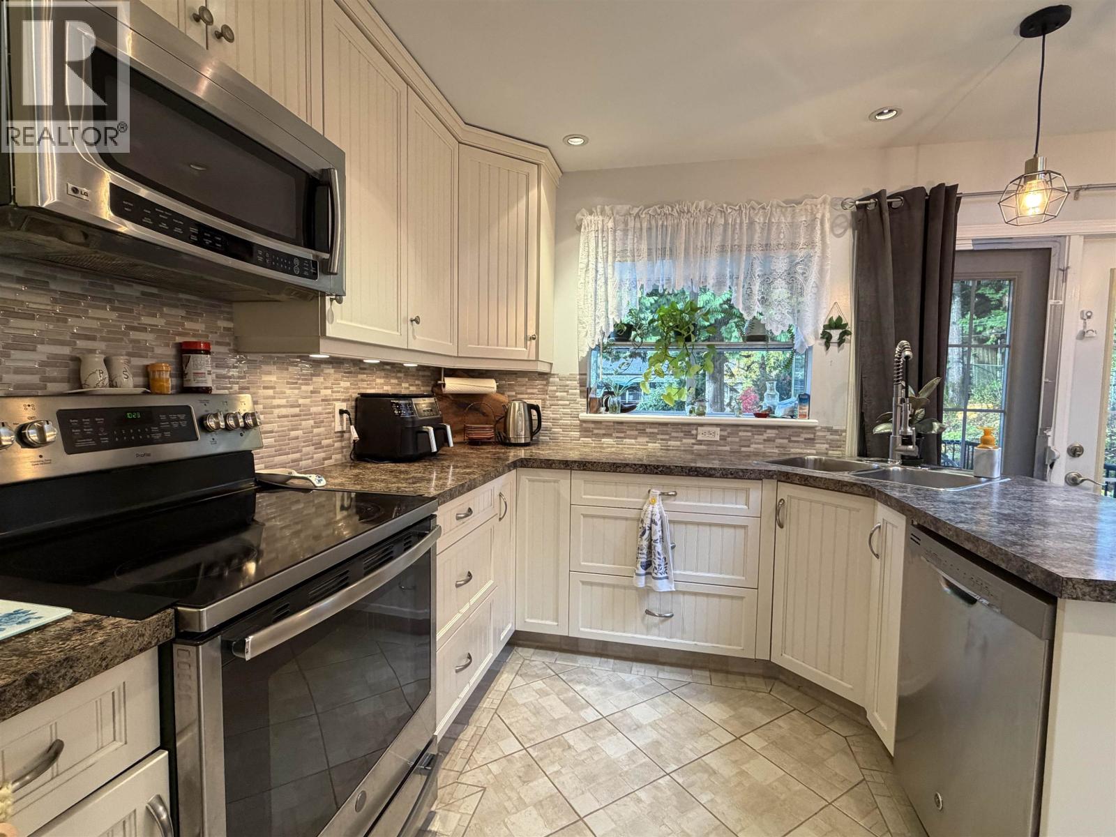 2607 Kalum Street, Terrace, British Columbia  V8G 2M2 - Photo 9 - R3177271