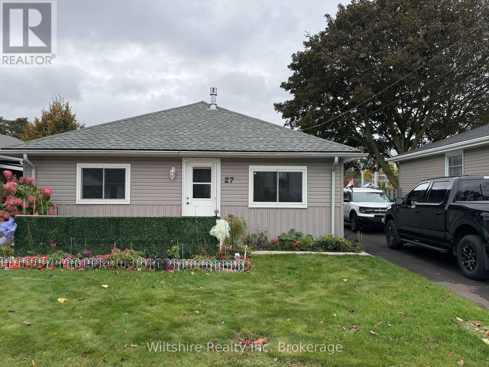 27 - 25 Rodgers Street, Tillsonburg, Ontario  N4G 1G1 - Photo 1 - X14100354