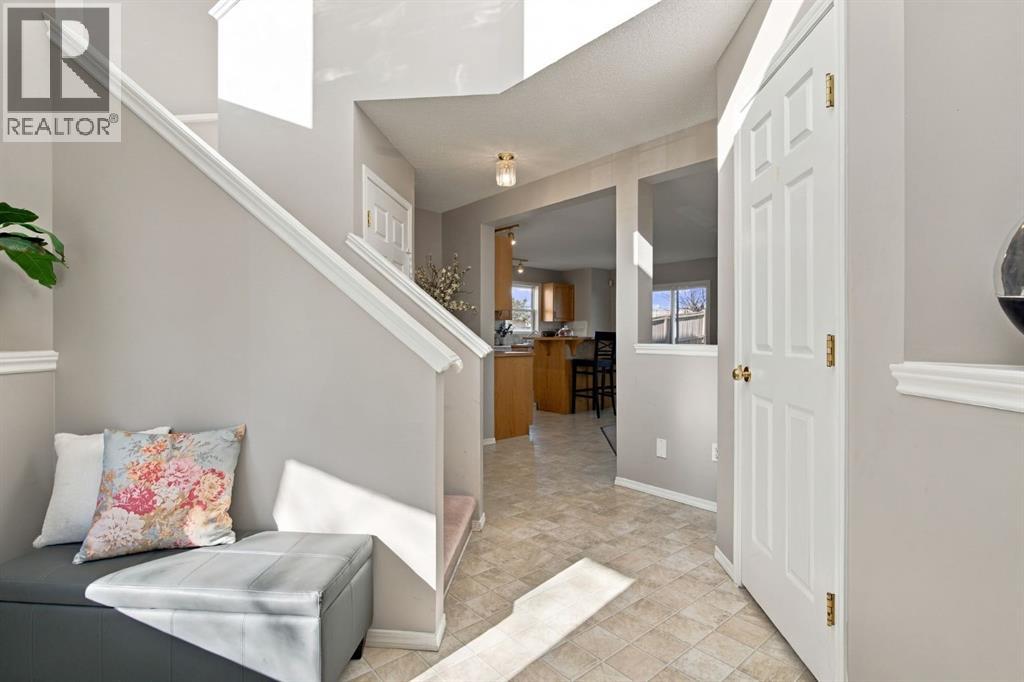 234 Chapalina Place Se, Calgary, Alberta  T2X 3P4 - Photo 3 - A2339149