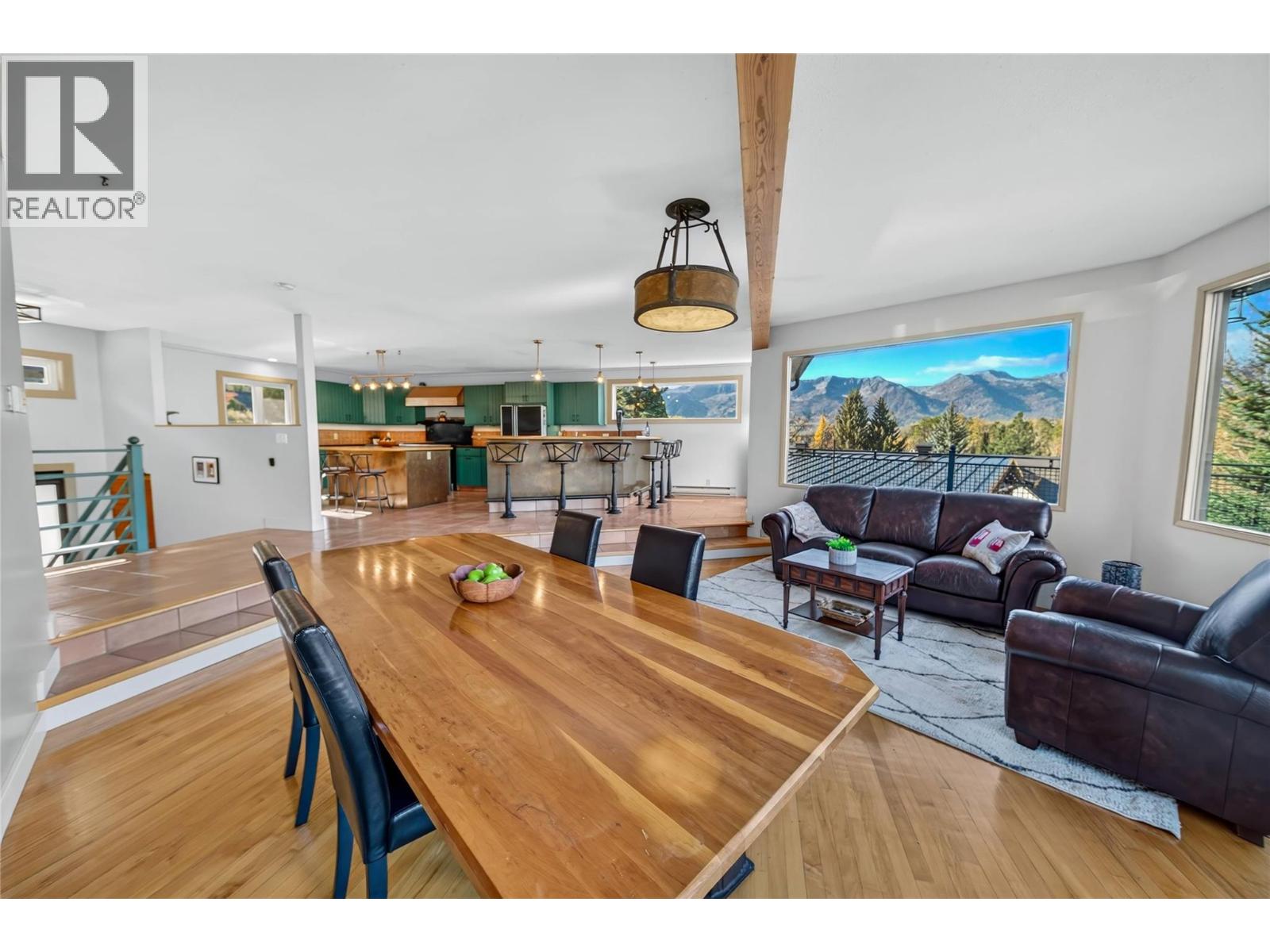 75 Ridgemont Drive