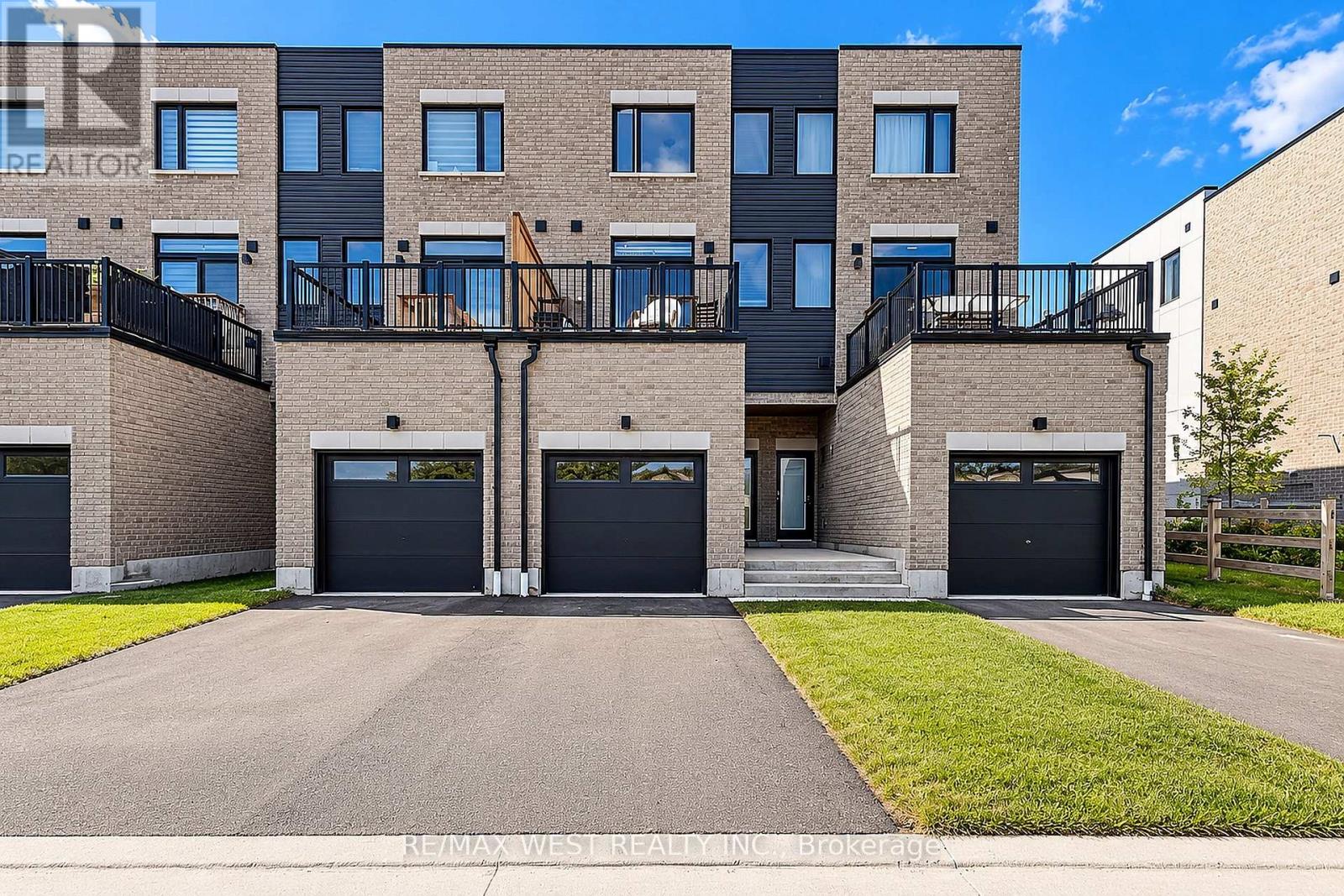 227 Monarch Avenue, Ajax (South West), Ontario  L1S 7M3 - Photo 20 - E14100386