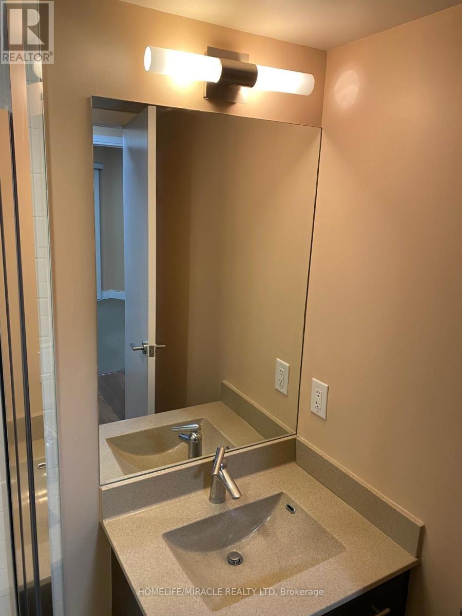 3603 - 125 Village Green Square, Toronto (Agincourt South-Malvern West), Ontario  M1S 0G3 - Photo 5 - E14100392