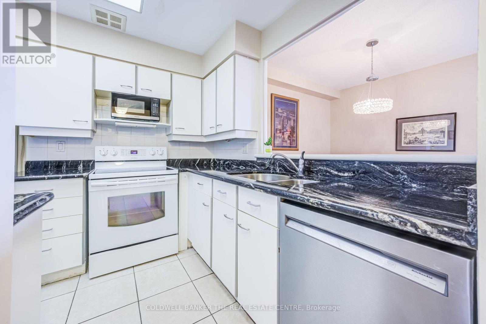 Ph22 - 32 Clarissa Drive, Richmond Hill, Ontario  L4C 9R7 - Photo 22 - N14100382