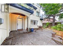 MAIN - 3 LARWOOD BOULEVARD, Toronto, Ontario