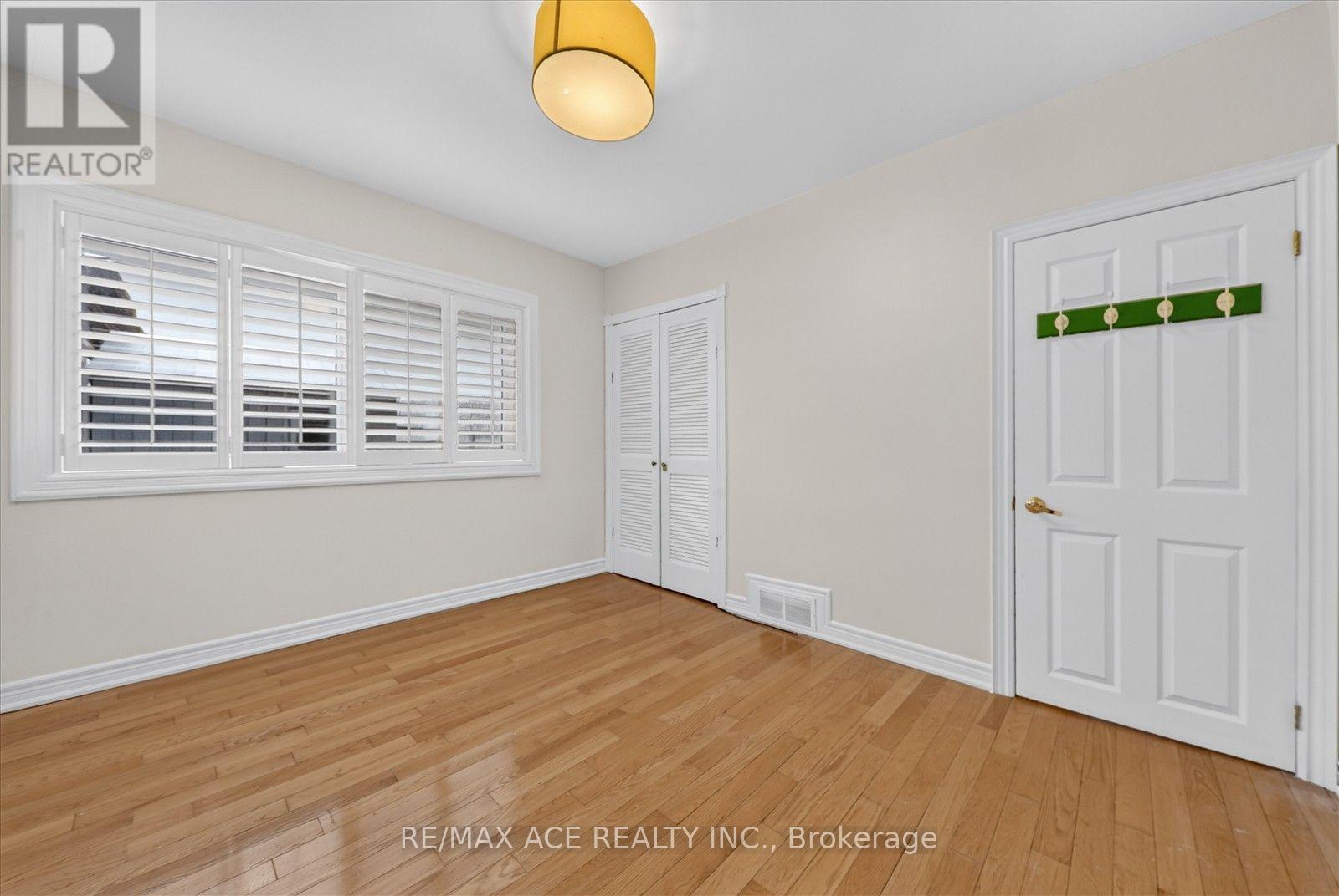 Main - 3 Larwood Boulevard, Toronto, Ontario  M1M 2M4 - Photo 24 - E14097854