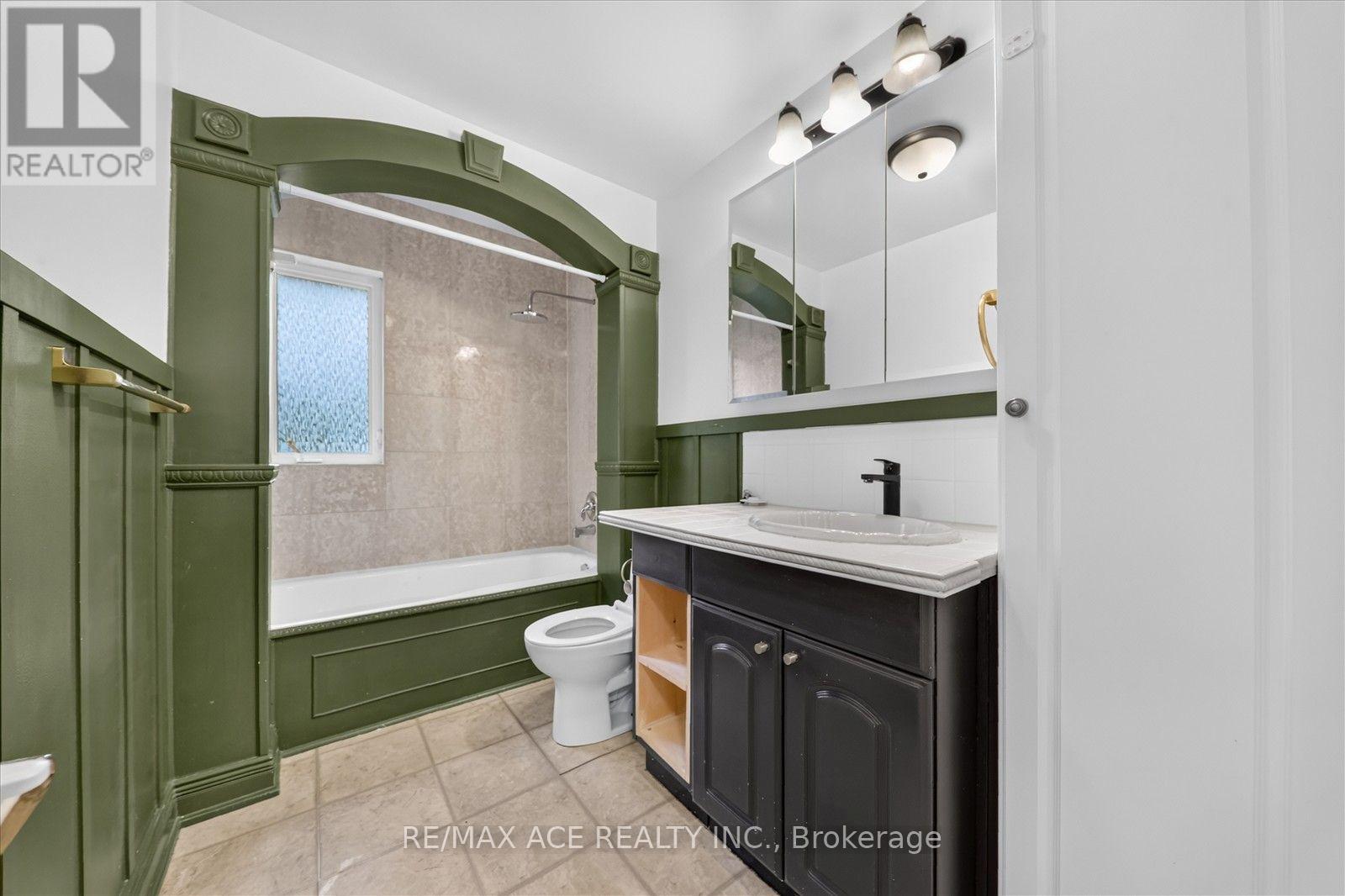 Main - 3 Larwood Boulevard, Toronto, Ontario  M1M 2M4 - Photo 22 - E14097854