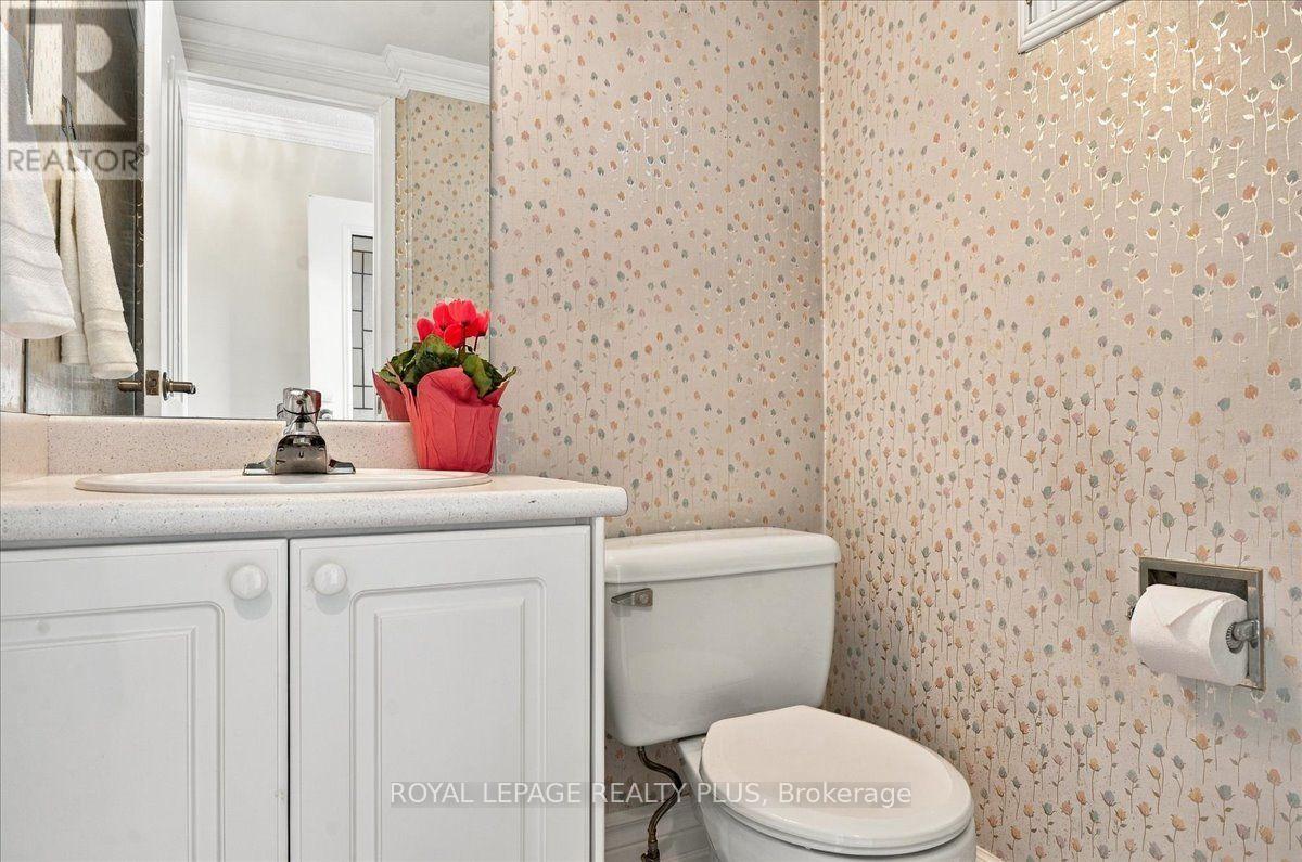 4 - 1951 Rathburn Road E, Mississauga, Ontario  L4W 2N9 - Photo 14 - W14100380
