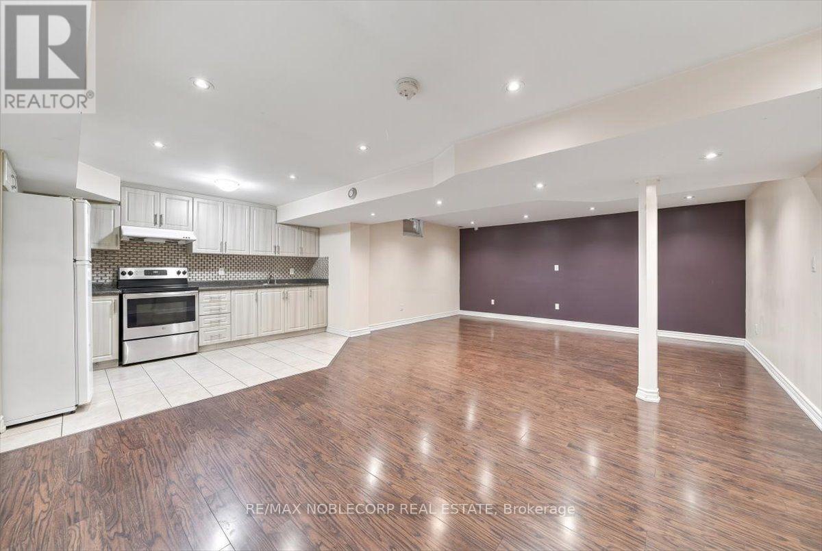 14 Solstice Street, Brampton, Ontario  L6P 3T9 - Photo 37 - W14098772