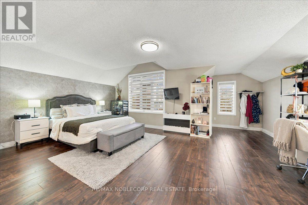 14 Solstice Street, Brampton, Ontario  L6P 3T9 - Photo 29 - W14098772