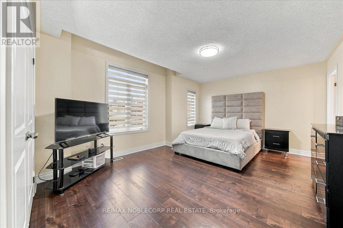 14 Solstice Street, Brampton, Ontario  L6P 3T9 - Photo 30 - W14098772