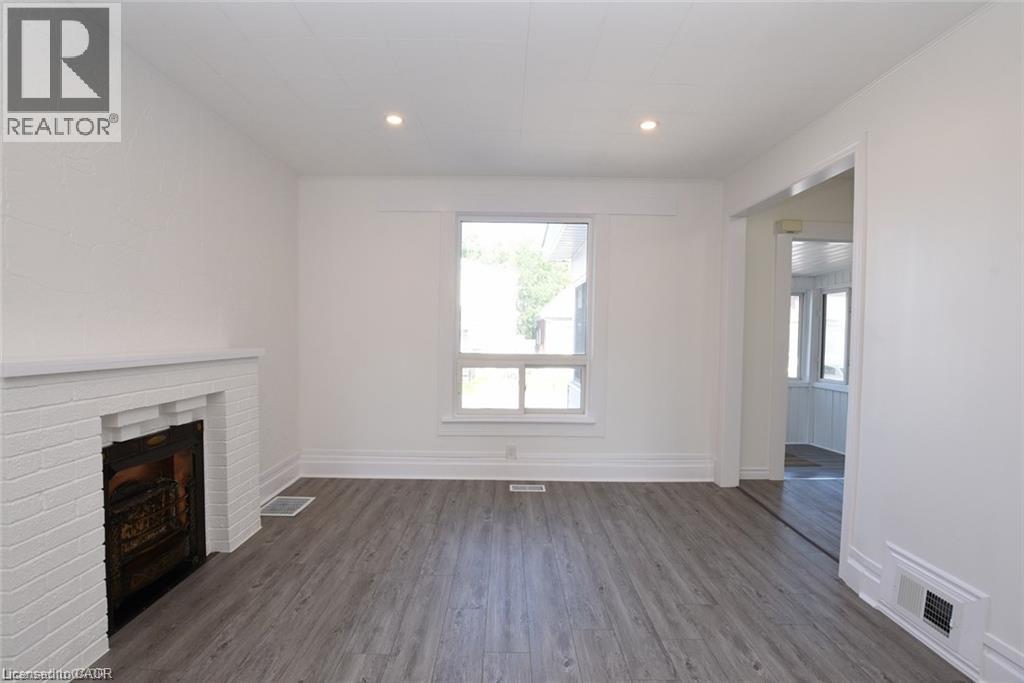 26 Fairview Avenue, Hamilton, Ontario  L8L 7B4 - Photo 11 - 40872926