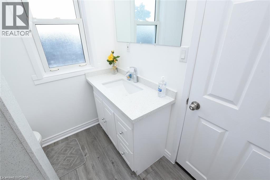 26 Fairview Avenue, Hamilton, Ontario  L8L 7B4 - Photo 23 - 40872926