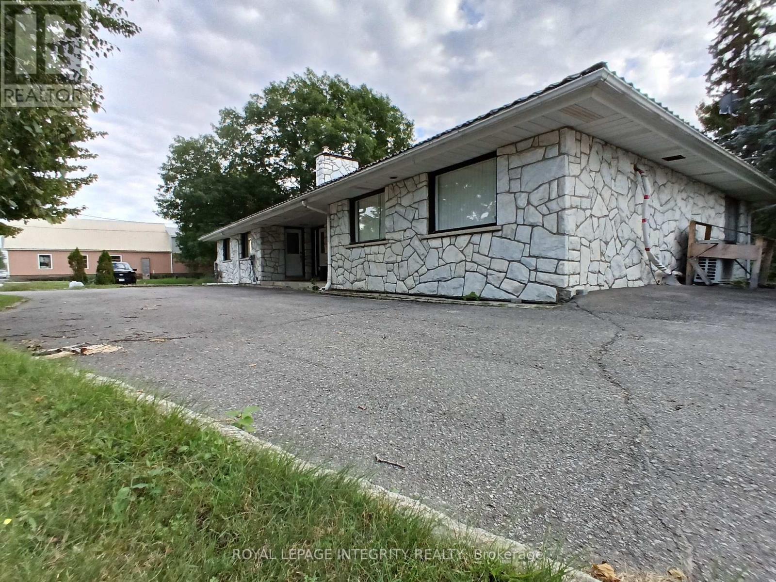 2591 Carp Road, Ottawa, Ontario K0A 1L0 - Photo 44 - X14100428
